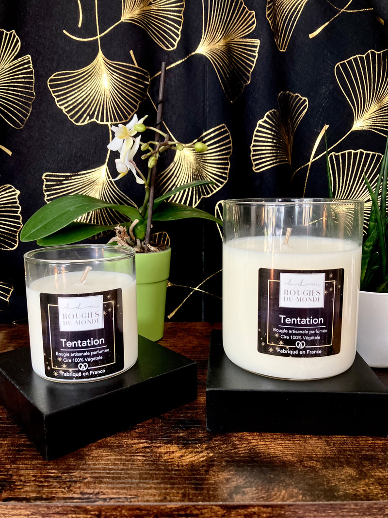 Bougie parfumée Tentation ( Cerise - Coco - Musc)