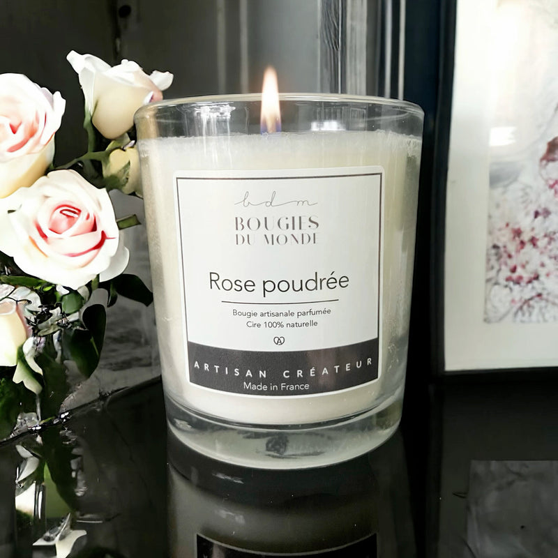 Bougie artisanale parfumée rose poudrée - roses violettes poudrées 