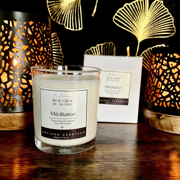 bougie-parfumée-méditation-nagchampa-zen-yoga